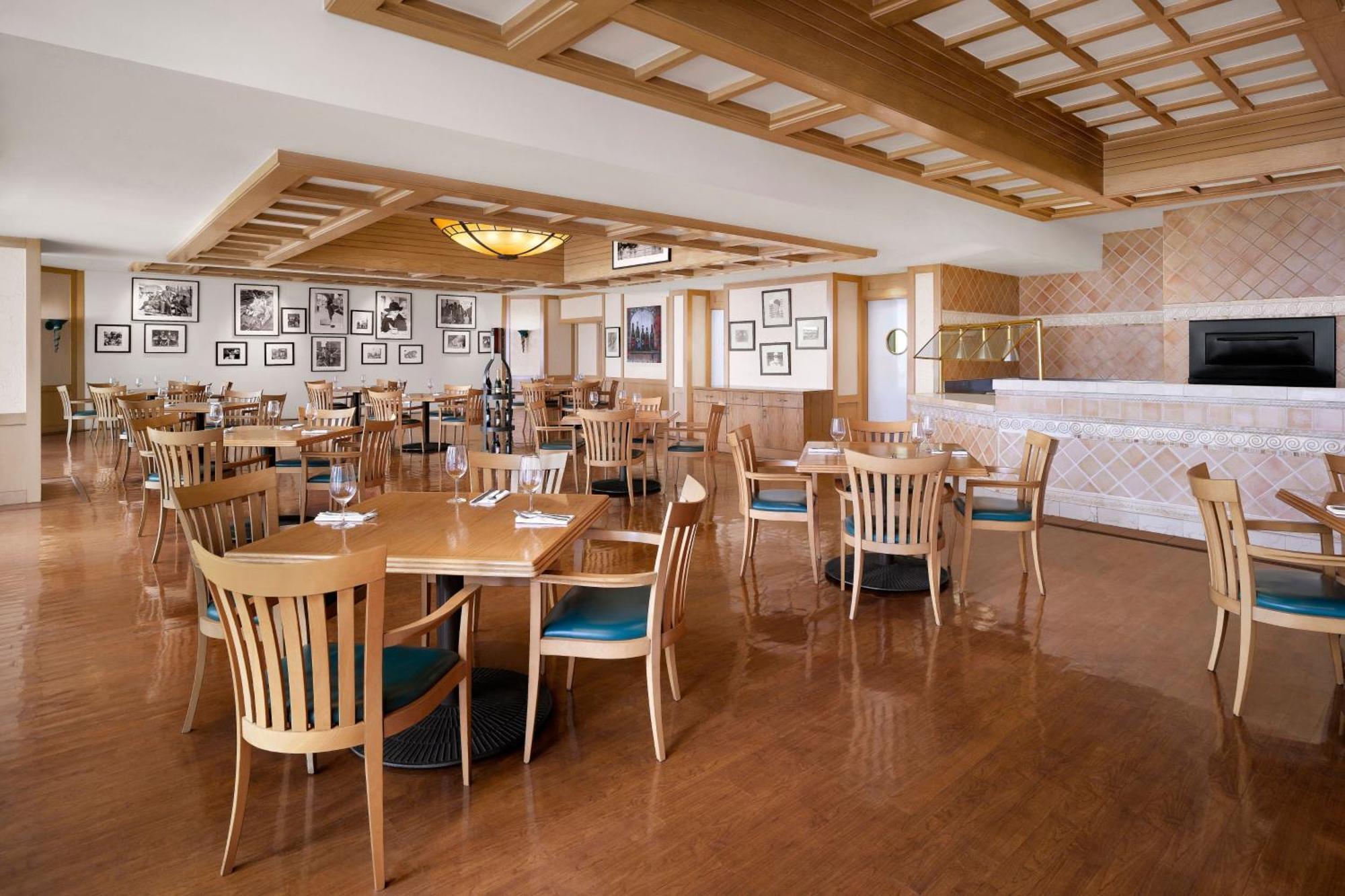 The Westin Resort Guam Tumon Exterior photo