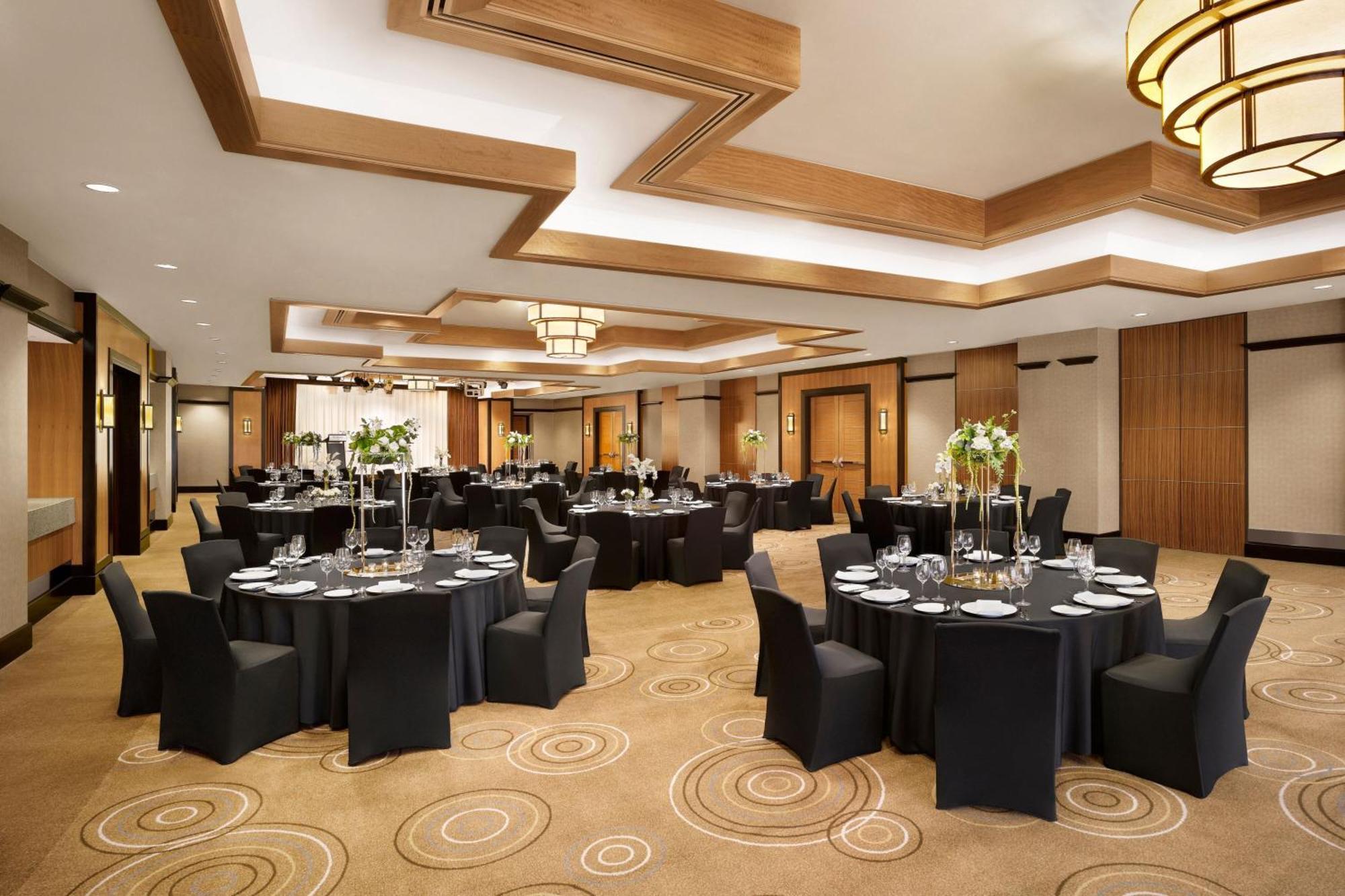 The Westin Resort Guam Tumon Exterior photo